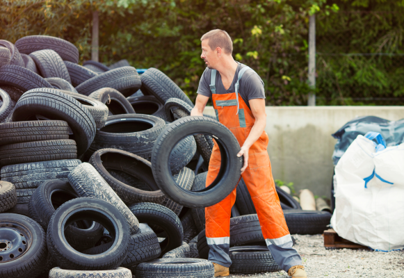 Can You Put Tires in a Dumpster in Temecula – Read This First